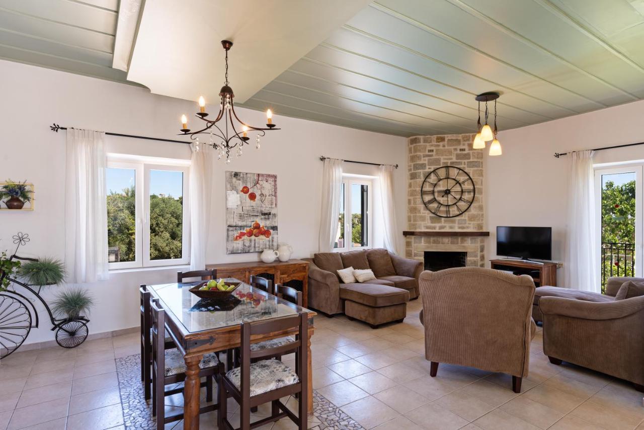 The Artemis Home, Pure Rustic Romance, By Thinkvilla * Astérion