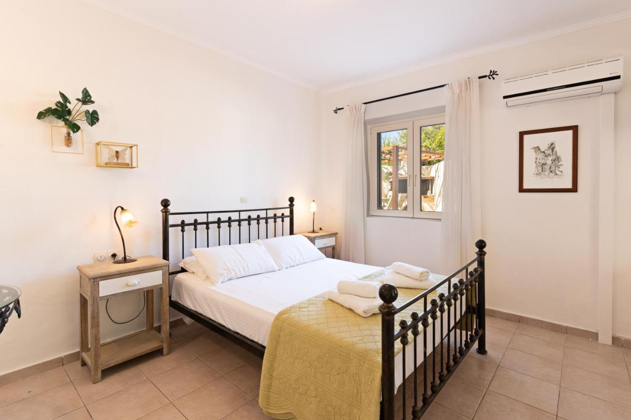 The Artemis Home, Pure Rustic Romance, By Thinkvilla * Astérion